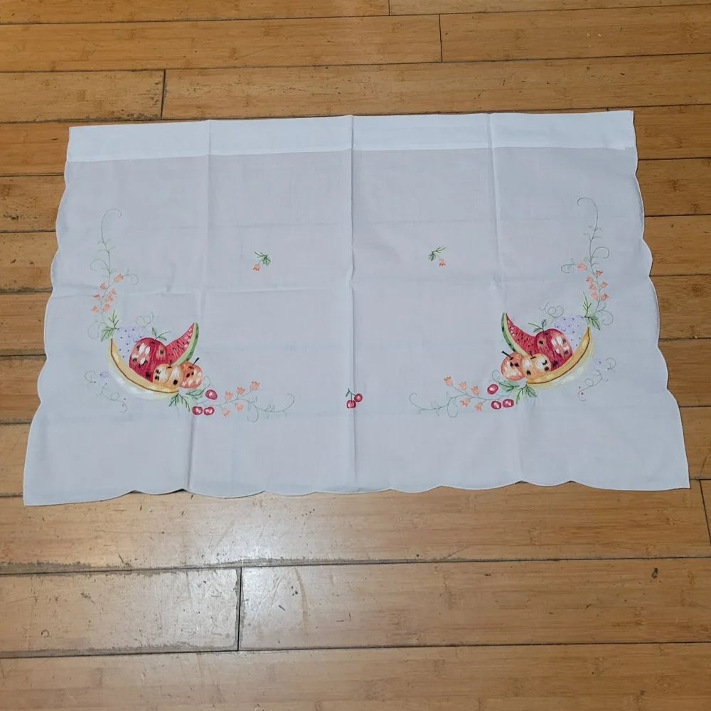 Vintage Embroidered Fruit basket & flowers Curtain Panel NWOT